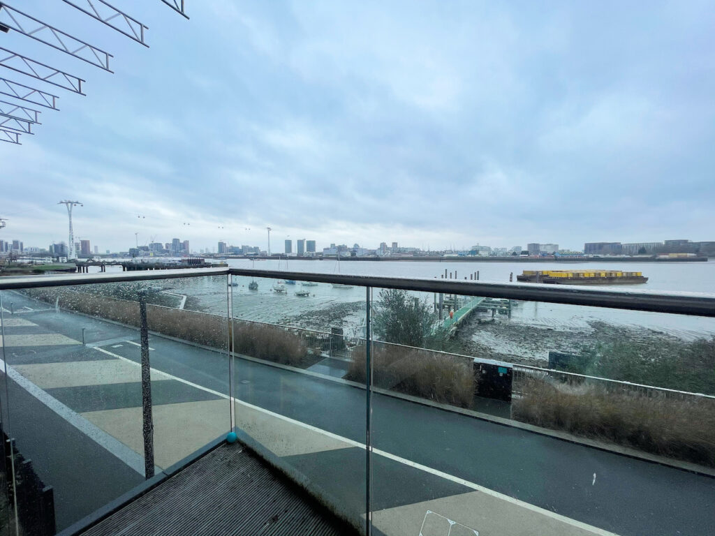 Deluxe Master Bedroom available in a Riverfront Duplex Property with Sky Lounge | Gym | Conceirge