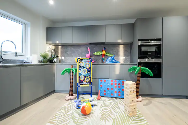 Luxury 3 Bedroom | 2 Bathroom Penthouse in Canary Wharf