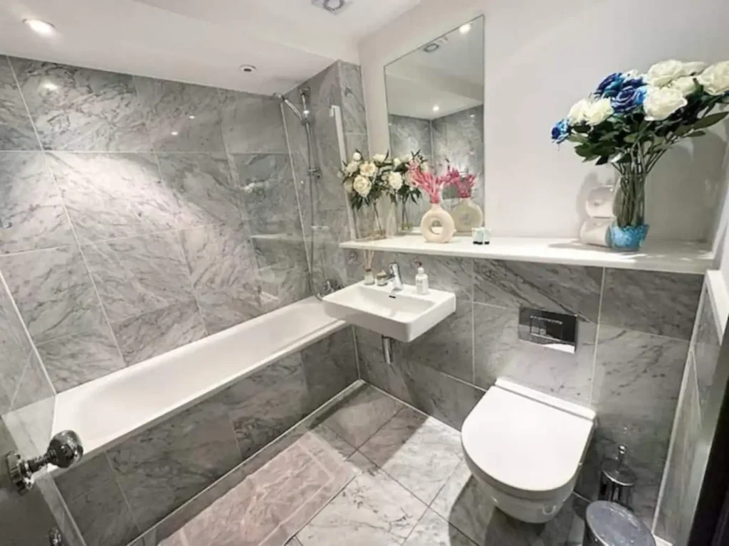 Private Studio Style Bedroom in Central London