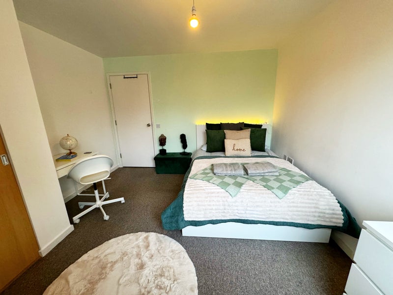 Stunning Bedroom in Canary Wharf