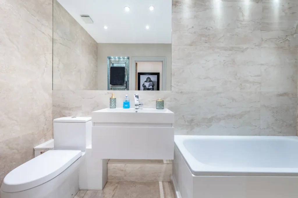 Luxury 2 Bedroom 2 Bathroom Apartment in Knightsbridge