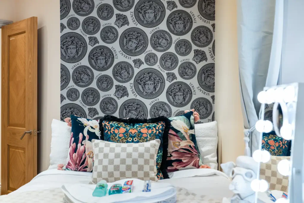 Luxury 2 Bedroom 2 Bathroom Apartment in Knightsbridge