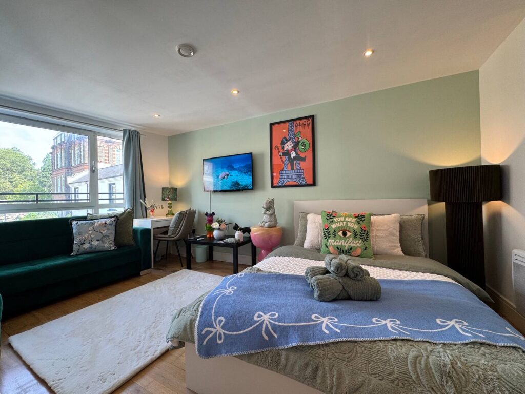 Studio Bedroom in Shoreditch