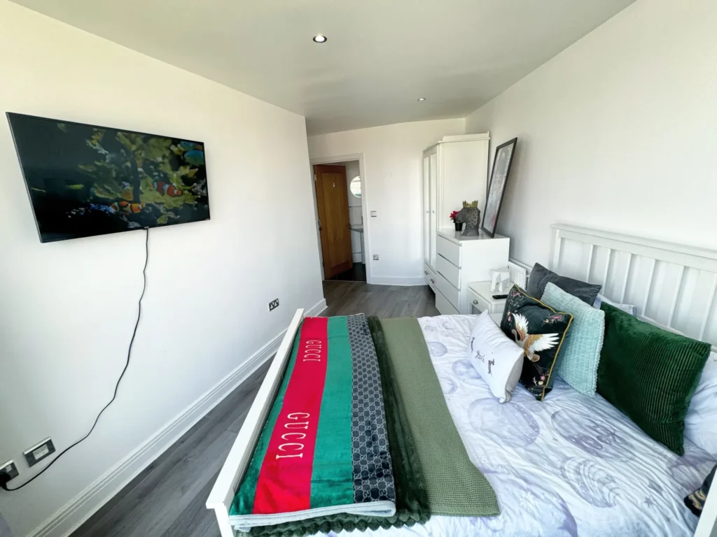 Ensuite room | Royal Wharf | Wards Wharf, E16 2ER