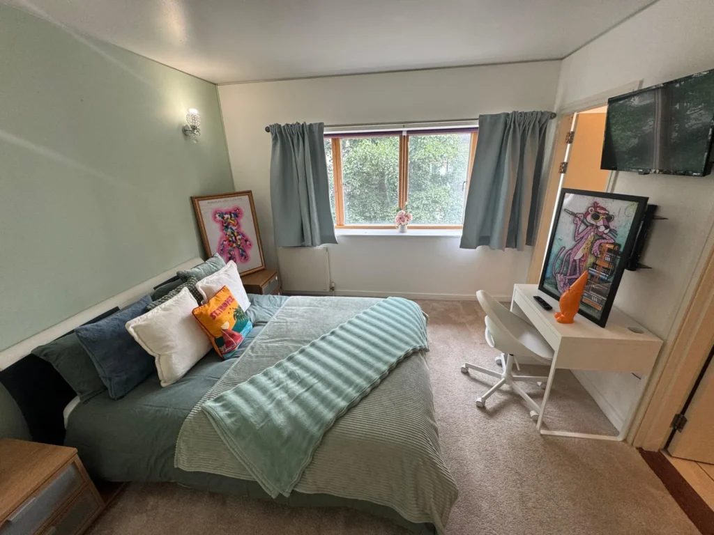 Ensuite room | Greenwich | Faraday Lodge, SE10 0QL
