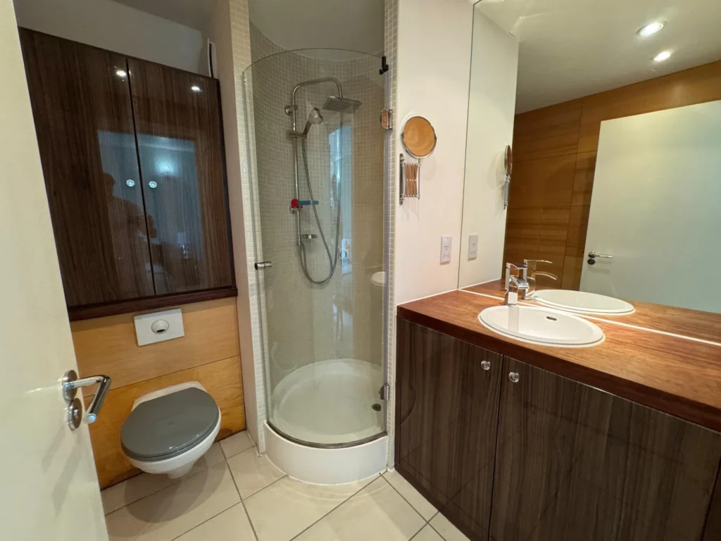 Ensuite room | Greenwich | Faraday Lodge, SE10 0QL