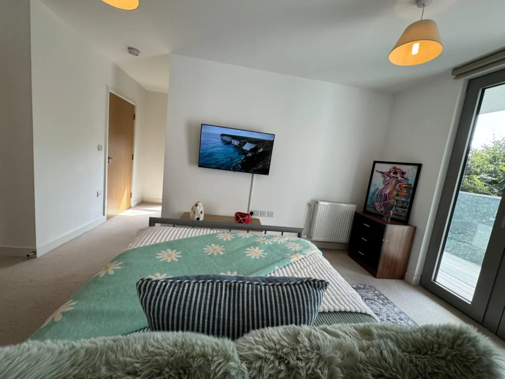 Ensuite Room with a private balcony | Royal wharf | Parkside Court, E16 2FX
