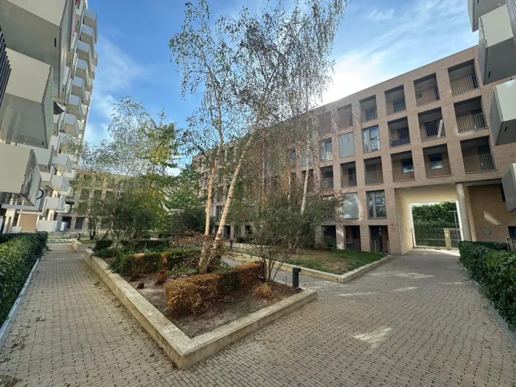 Ensuite Room with a private balcony | Royal wharf | Parkside Court, E16 2FX