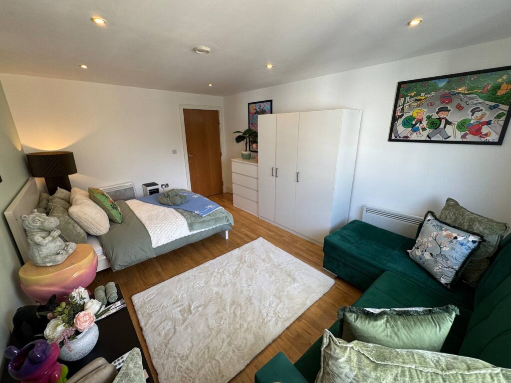 Studio Bedroom in Shoreditch