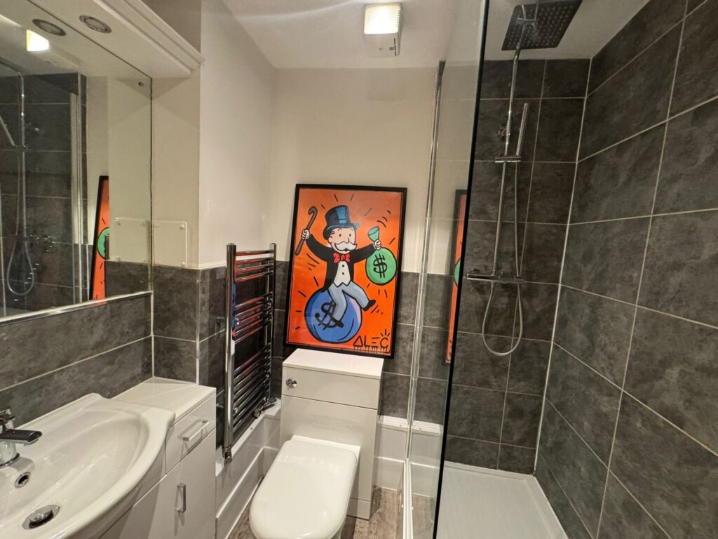 Jamestown Way - Canary Wharf - London - E14